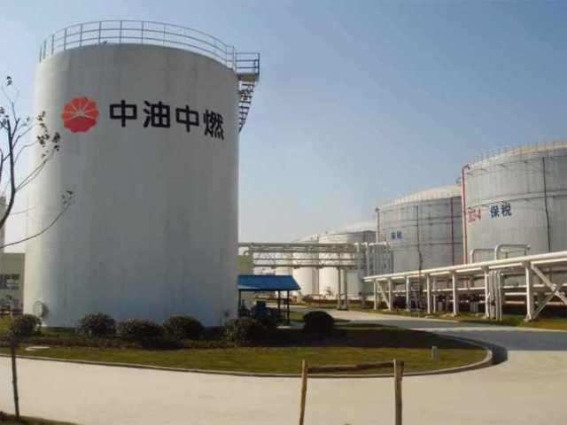 中油工程600339 主力“瞞天過?！辈呗韵碌墓こ炭辈彀鍓K動向分析